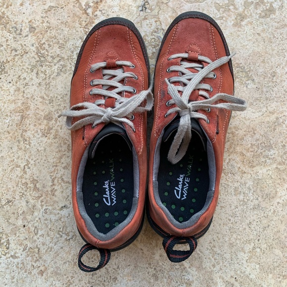 CLARKS Wavewalk Waterproof Sneakers 7M - Picture 3 of 8